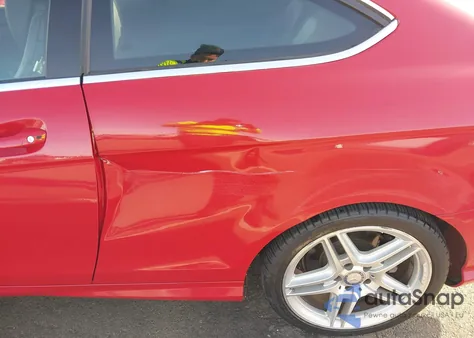 2013 Mercedes-Benz C 250 from USA, damaged, VIN WDDGJ4HB2DG155158